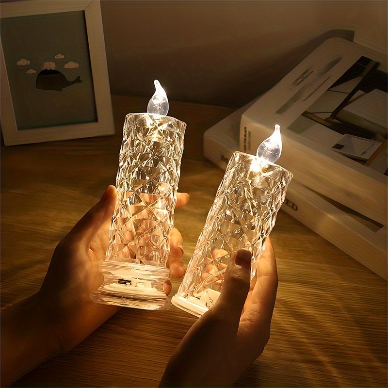 dropship 1pc Battery-Powered LED Candle Lamp with Rose Pattern Refraction Halo Projection for Birthday, Wedding, and Party Decor - Glowing Candle Lights in More Colors