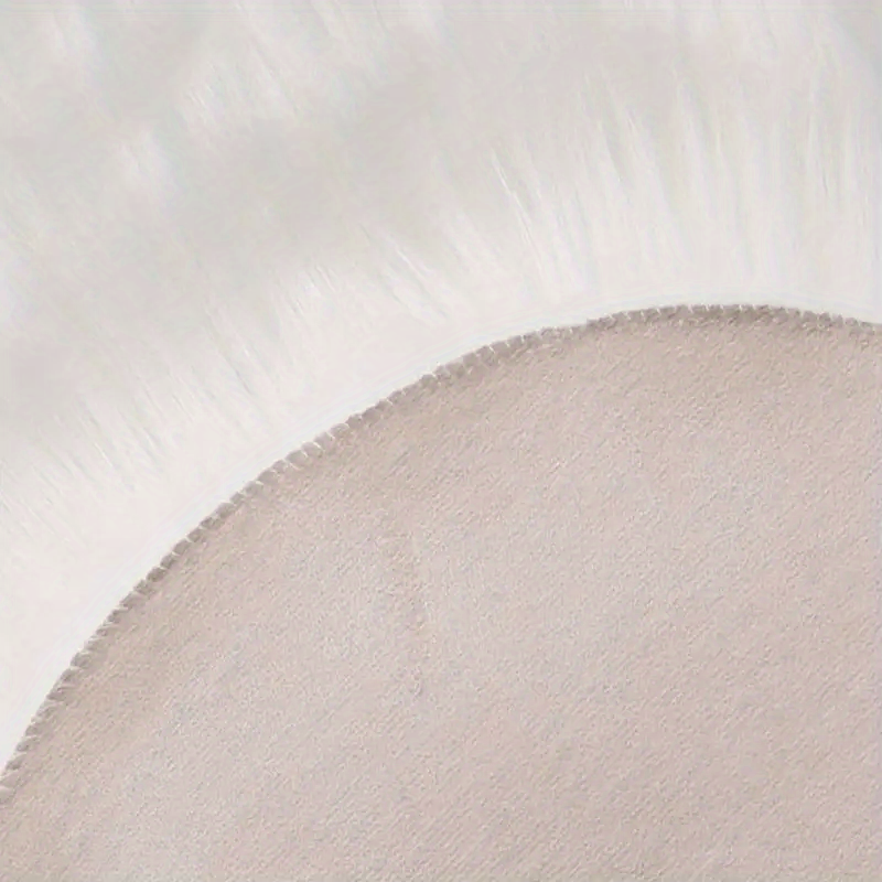 dropship 1pc Soft Plush Fur Rugs, Soft Fluffy Area Rug, Modern Faux Fur Rug, Fluffy Rug For Bedroom, White Rugs For Living Room, Carpet For Rooms, Rugs For Bedroom Aesthetic