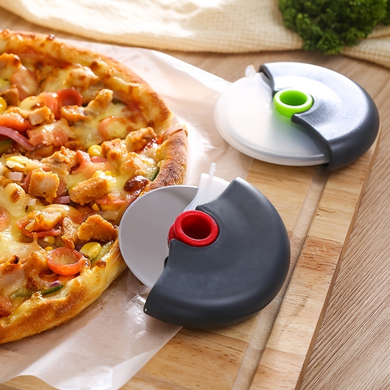 dropship 1pc Stainless Steel Round Wheel Cutter With Lid For Cake, Bread, And Pies - Kitchen Baking Tool With Roulette Roller, Suitable For Home Kitchen Baking, Household Pizza Baking