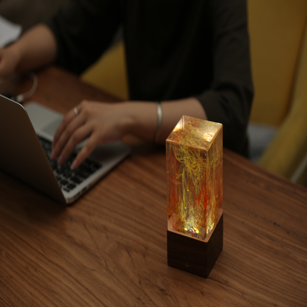 dropship Resin table decor-Fire,Table lamp,gifts