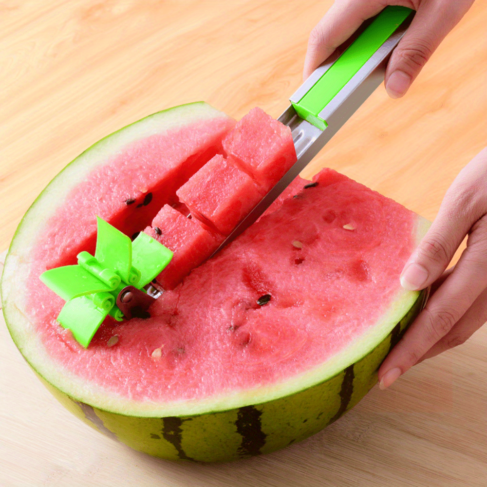 dropship Watermelon Cutter Stainless Steel Windmill Design Cut Watermelon Kitchen Gadgets Salad Fruit Slicer Cutter Tool