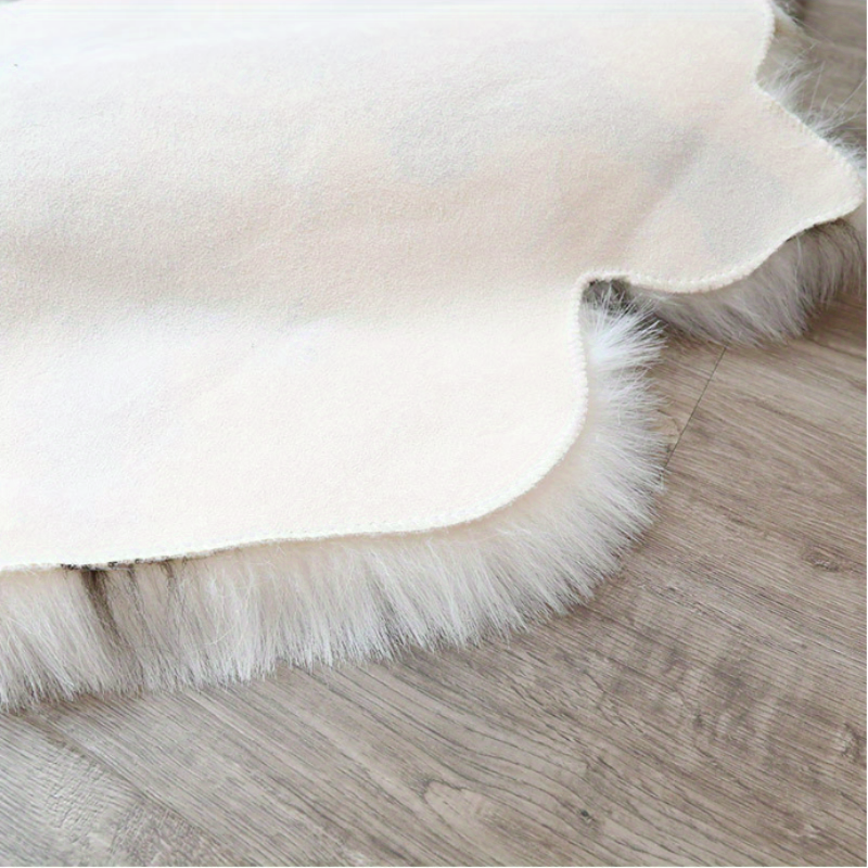 dropship 1pc, Soft and Fluffy Reindeer Hide Rug - Non-Slip Plush Faux Fur for Bedroom, Living Room, and Nursery - Machine Washable - White and Grey
