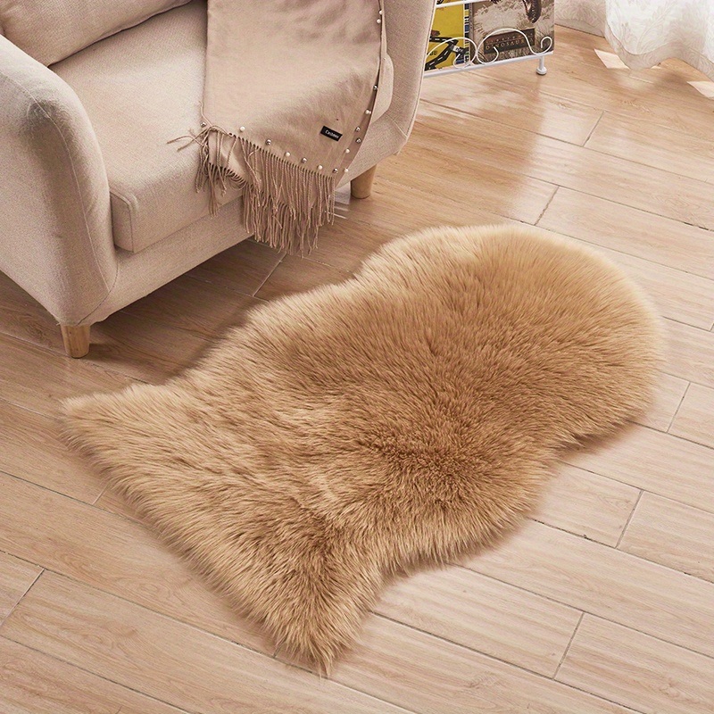 dropship 1pc Fluffy Imitation Wool Area Rug, Suede Fleece Bottom Long Imitation Wool Rug, Acrylic 80% Polyester 20%, 23.62*35.43inch, Living Room Bedroom Rug, Entryway Rug, Plush Rug, Simple Carpet