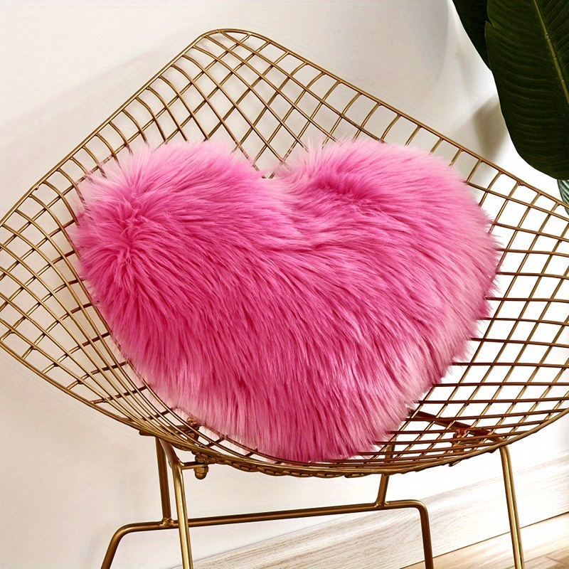dropship 1pc Boho Love Heart Plush Throw Pillow - Fluffy Luxury Cushion for Couch, Sofa, Bed - Detachable and Machine Washable Home Decor