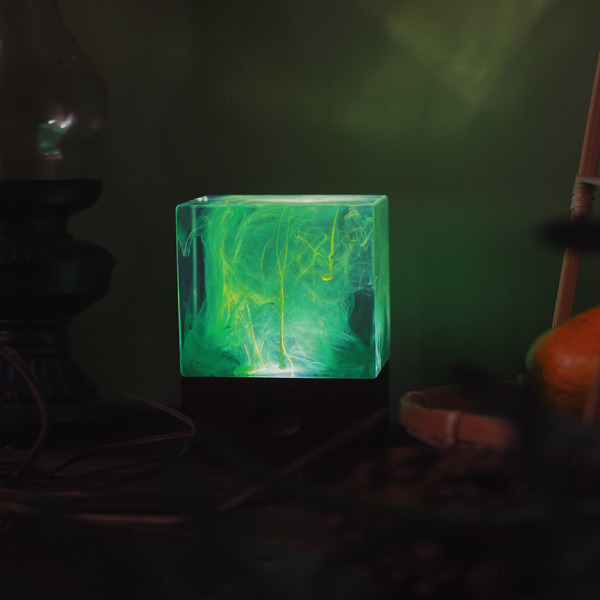 dropship Resin table decor-Aurora,Table lamp,gifts