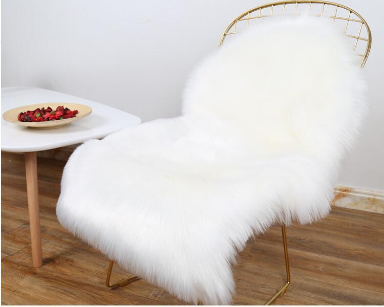 dropship New Carpet Plush Soft Sheepskin Bedroom Carpet Imitation Wool Pad Long Hair Bedside Mat Sofa Cushion Rugs Living Room Fur Carpet