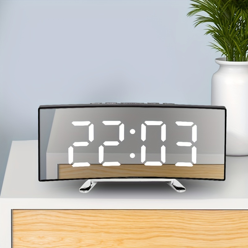 dropship 1pc Led Alarm Clock, Mirror Curved Screen, Digital Alarm Clock With Sleep Temperature For Students Bedroom, Living Room, Office And School