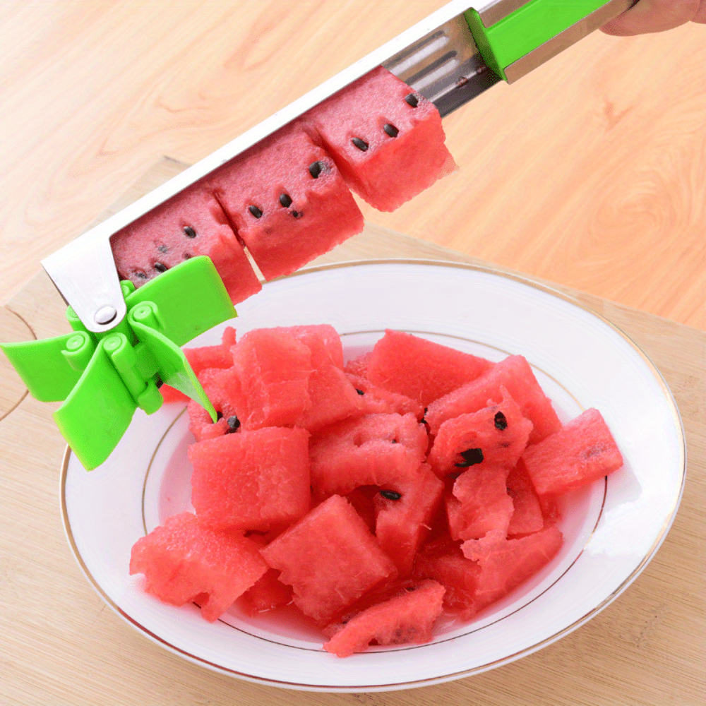 dropship Watermelon Cutter Stainless Steel Windmill Design Cut Watermelon Kitchen Gadgets Salad Fruit Slicer Cutter Tool