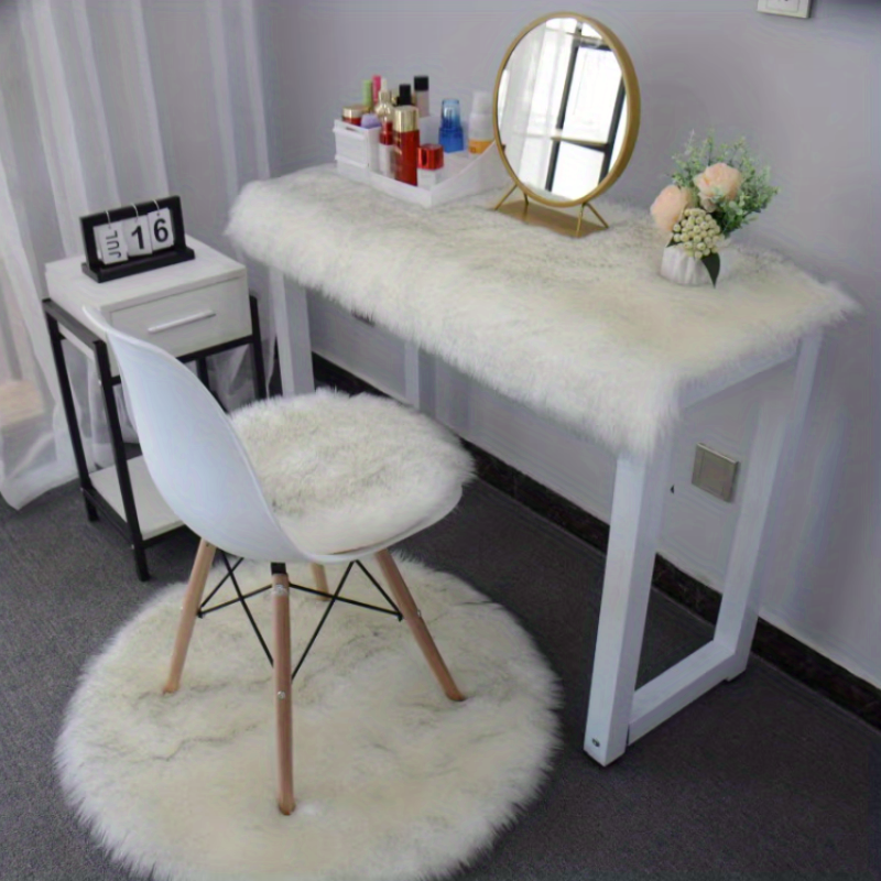 dropship 1pc Soft Plush Fur Rugs, Soft Fluffy Area Rug, Modern Faux Fur Rug, Fluffy Rug For Bedroom, White Rugs For Living Room, Carpet For Rooms, Rugs For Bedroom Aesthetic