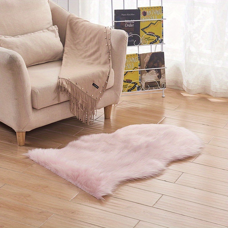 dropship 1pc Fluffy Imitation Wool Area Rug, Suede Fleece Bottom Long Imitation Wool Rug, Acrylic 80% Polyester 20%, 23.62*35.43inch, Living Room Bedroom Rug, Entryway Rug, Plush Rug, Simple Carpet