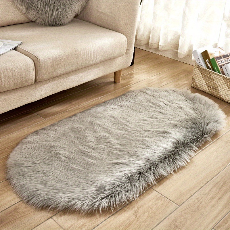dropship 1pc, Oval Plush Rug, Bedside Foot Cushion, Sofa Foot Cushion, Carpet Floor Mat, 23.62*47.24inch, Floor Decor